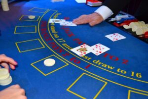 Counting cards in blackjack game
